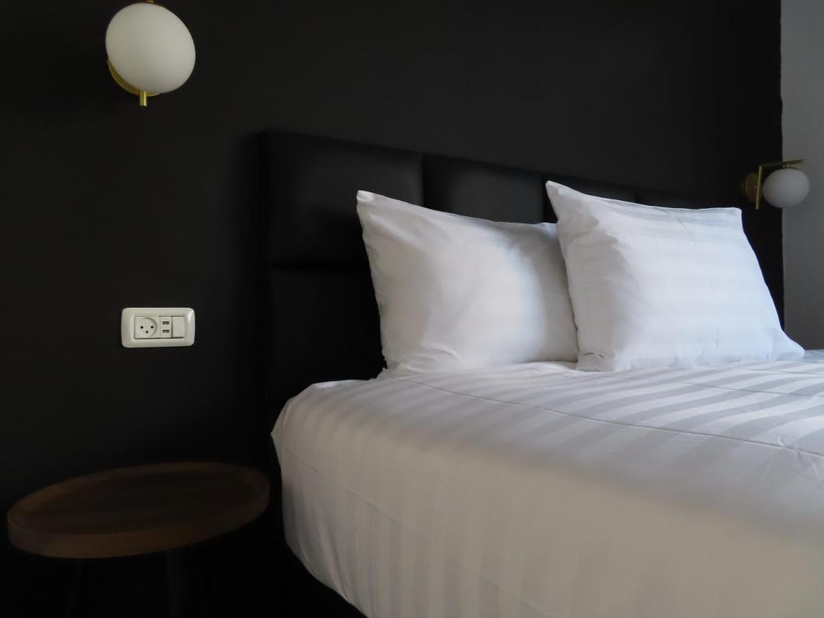 White Moon Inn القدس المظهر الخارجي الصورة
