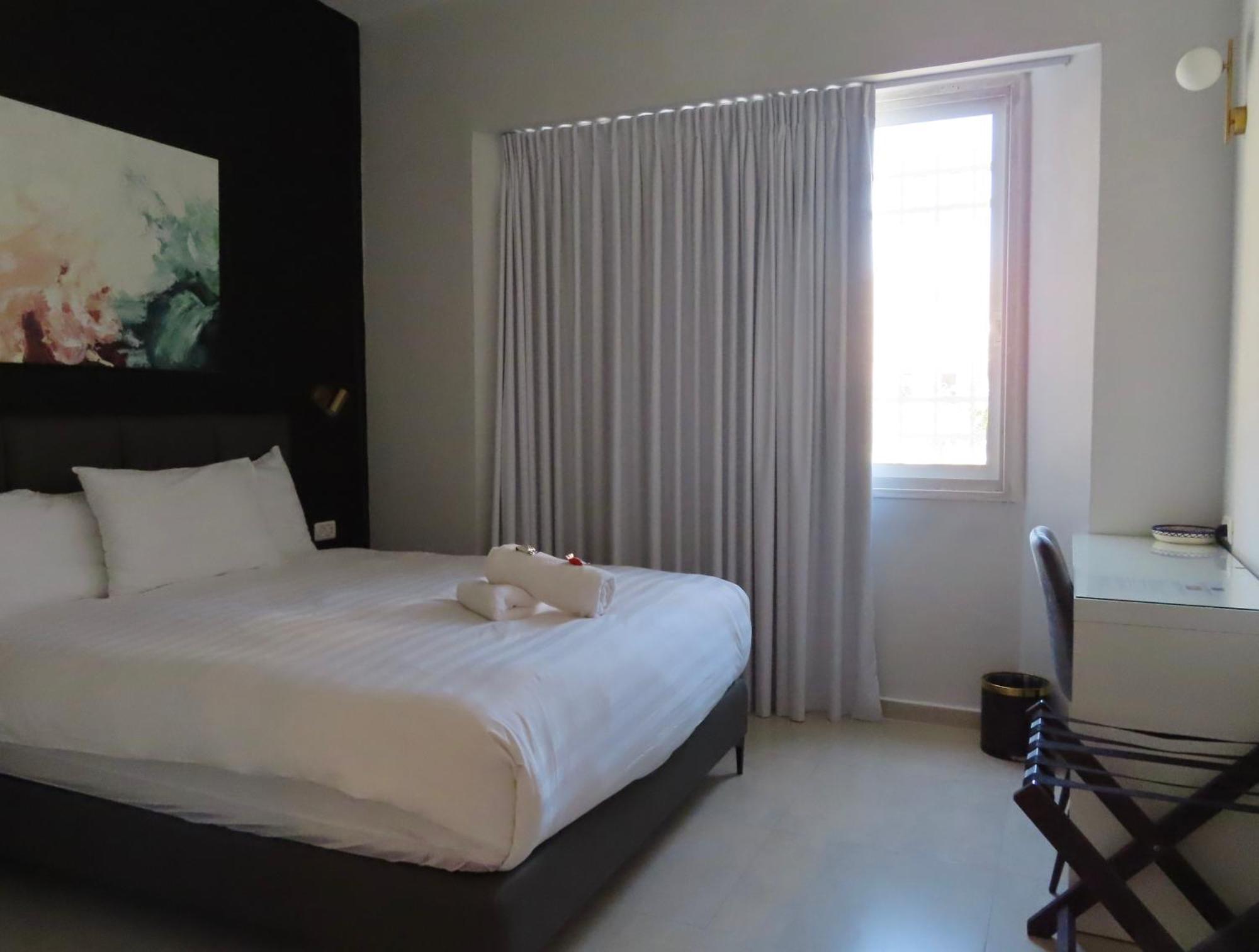 White Moon Inn القدس الغرفة الصورة