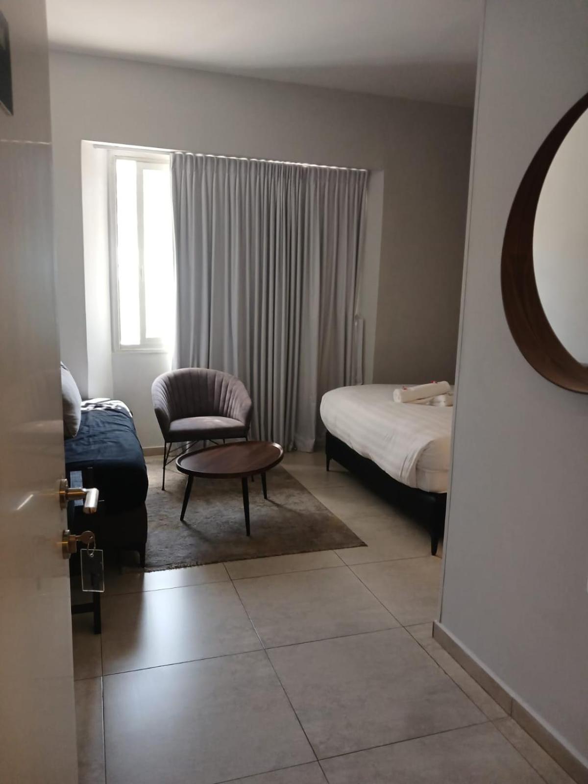 White Moon Inn القدس الغرفة الصورة